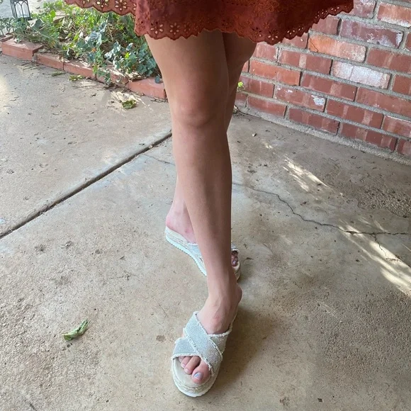 Very G Lucille Platform Sandal size 7..00 - Picture 5 of 8